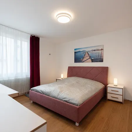 Lindenrain Apartment *