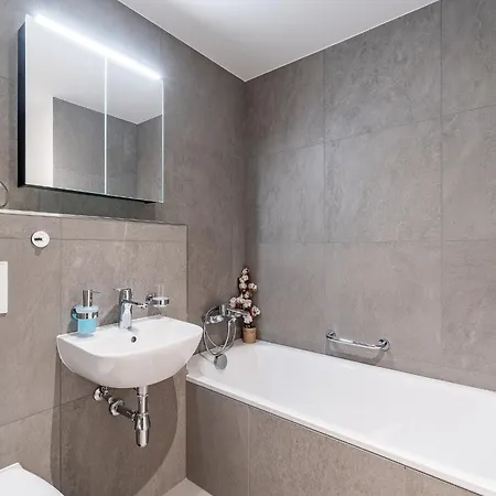 Apartament Mit Gemeinschaftsbad Berno